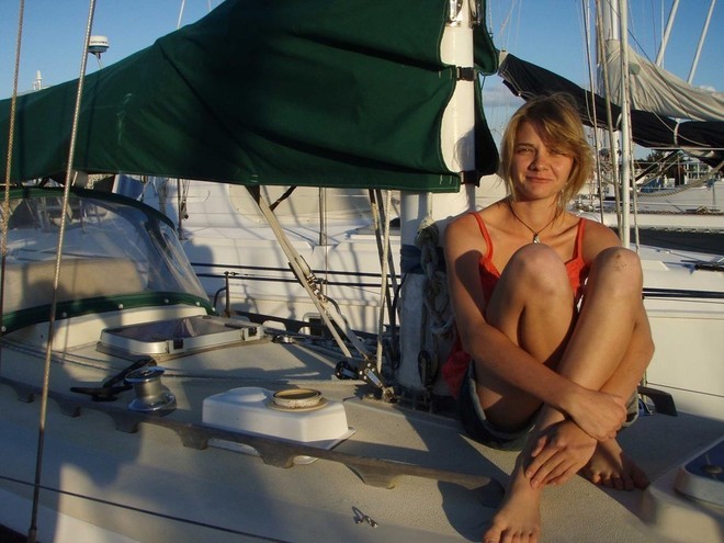 Jessica Watson perched on deck © SW